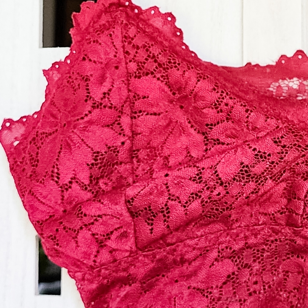 Ruby Red Lace Bralette - Picture 2 of 3